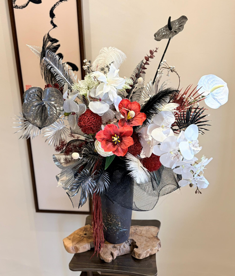 Nightingale Artificial Flowers Pot - Artificial Flowers (Table)