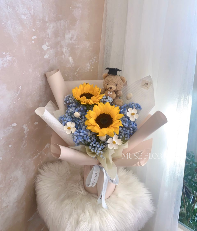 Fern & Feather Sunflower Bouquet - Sunflower