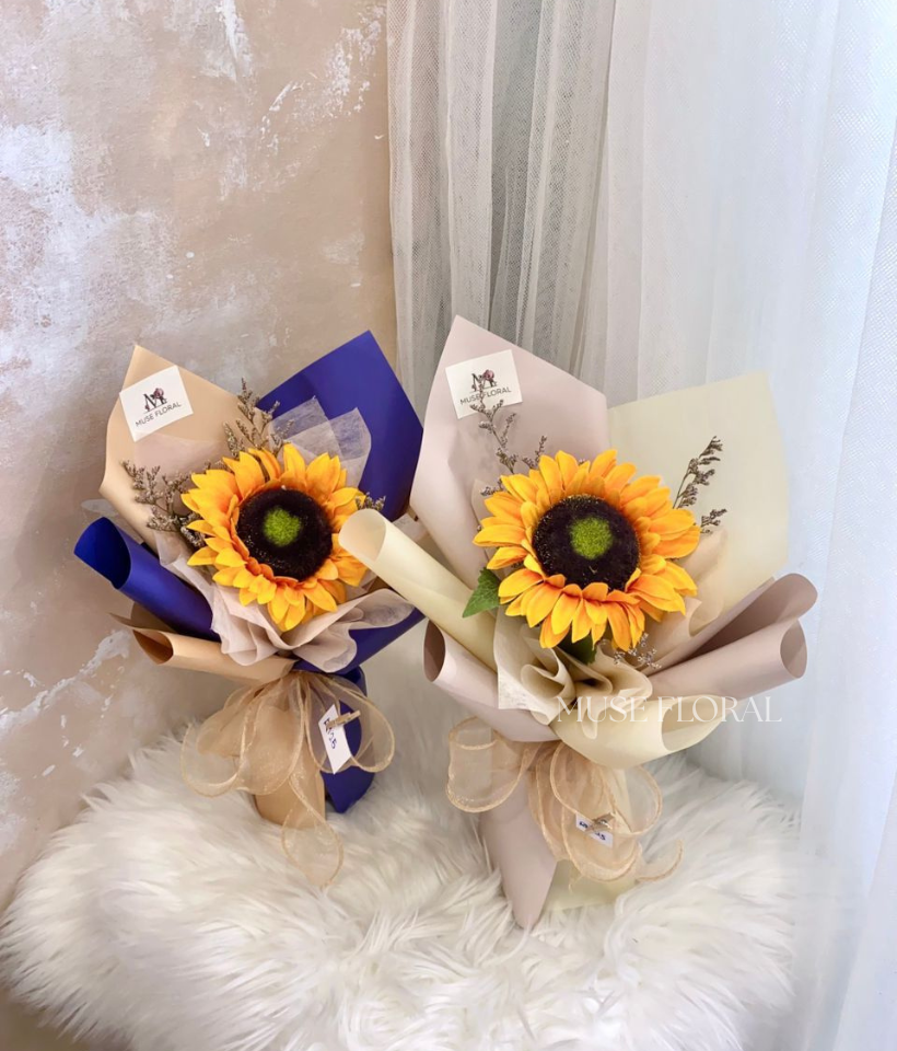 Graduation Flowers Artificial Bouquet /unit - Graduation Bouquet