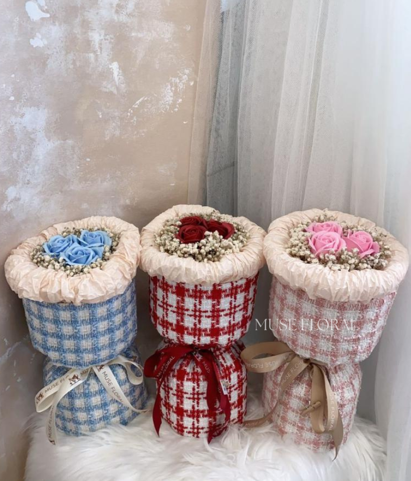 Rainleaf Soap Flower Bouquet /unit - Hand Bouquet (Soap Flowers)
