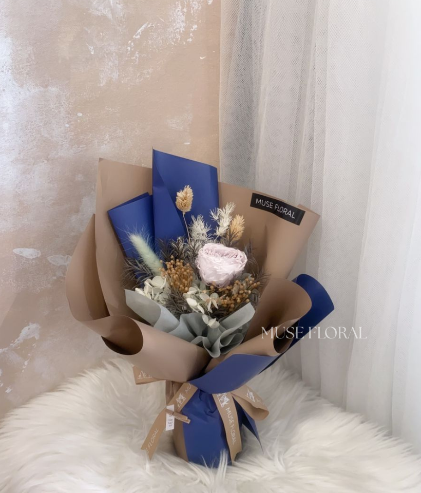 Lichen Bloom Preserved Flower Bouquet - Preserved Flowers