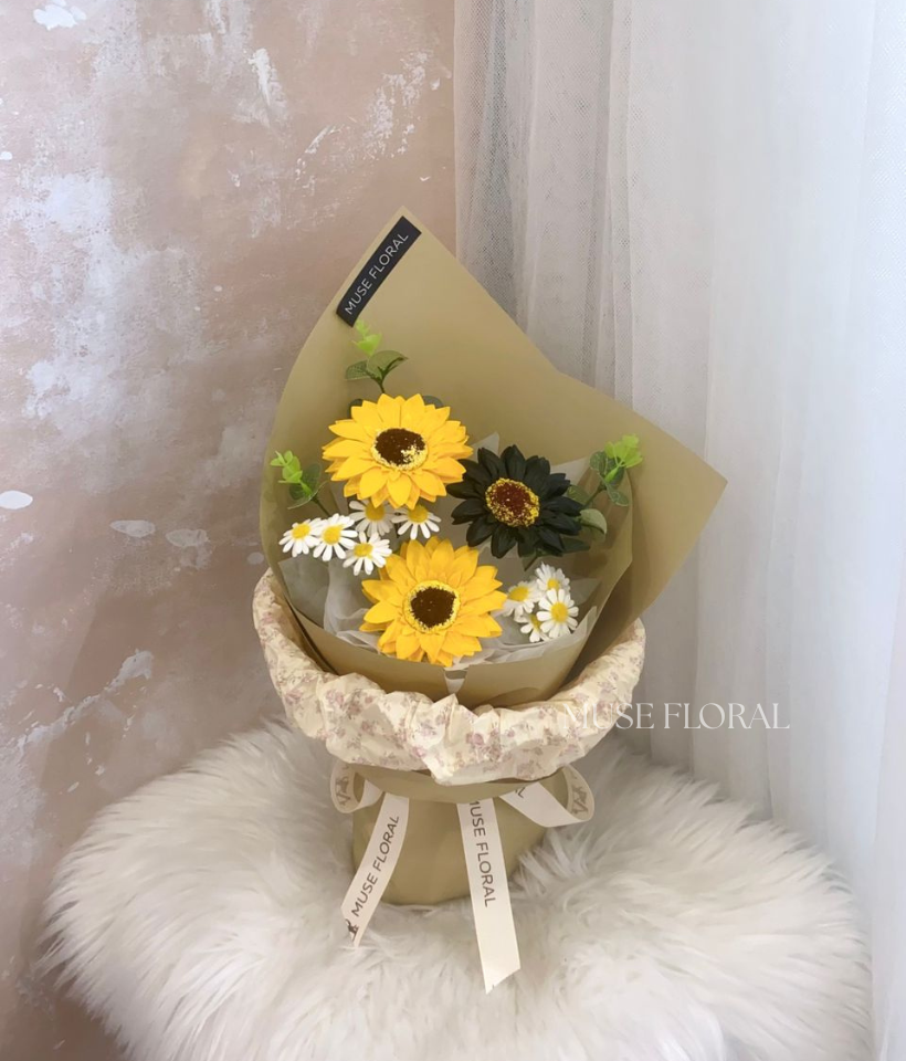 Sunseed Soap Flower Bouquet - Hand Bouquet (Soap Flowers)