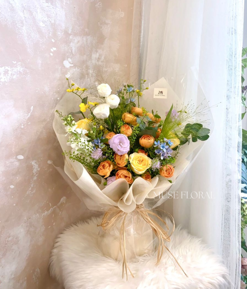 Fairy Bloomfield Mix Flower Bouquet - Hand Bouquet (Fresh Flowers)