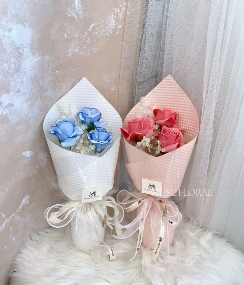 Rosette Halo Soap Flower Bouquet /unit - Hand Bouquet (Soap Flowers)
