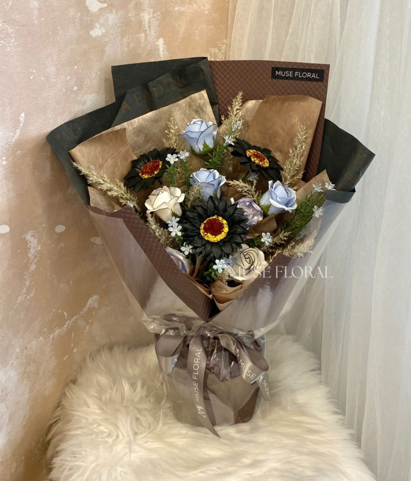 Frosted Lace Soap Flower Bouquet - Hand Bouquet (Soap Flowers)