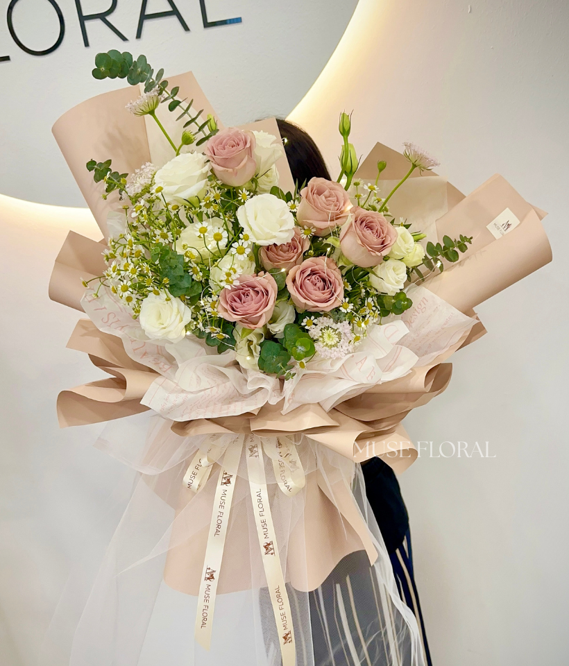 Time Traveler Rose Bouquet - Rose