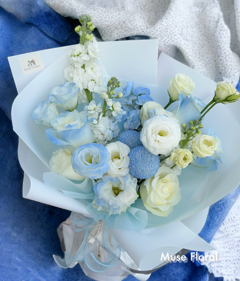 Apricot Promise Rose Bouquet - Hand Bouquet (Fresh Flowers)