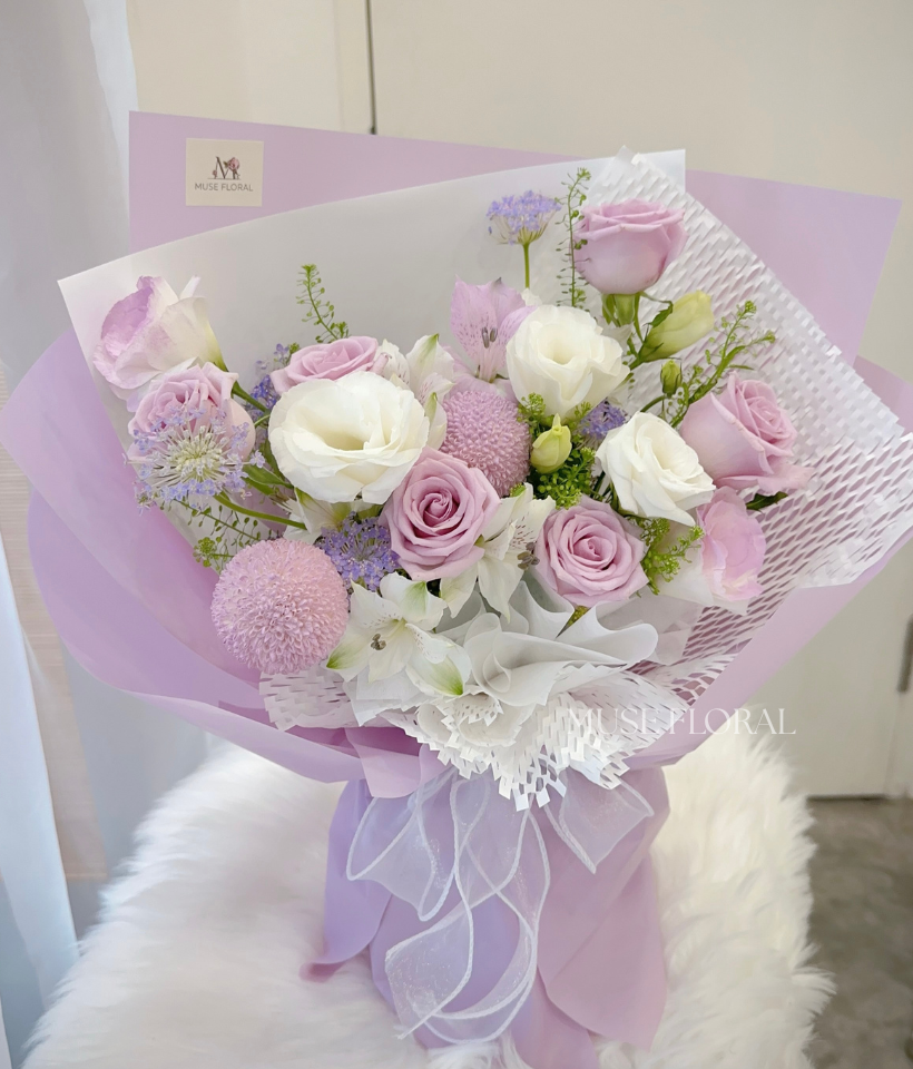 Obsidian Dream Rose Bouquet - Rose