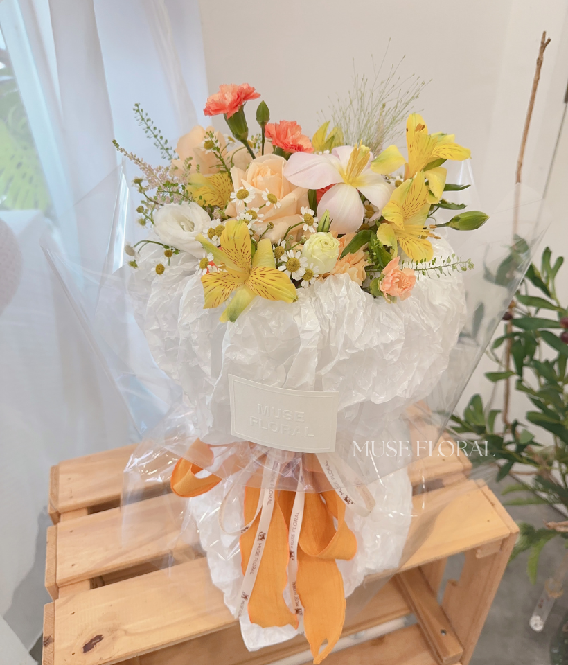 Velvet Hour Rose Bouquet - Rose