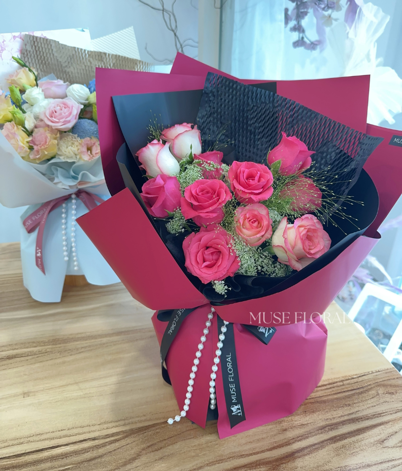 Void & Violet Rose Bouquet - Rose