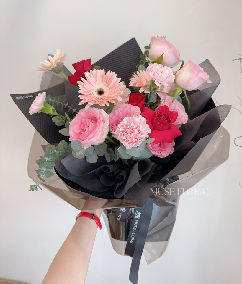 Namesake Bloom Rose Bouquet - Rose