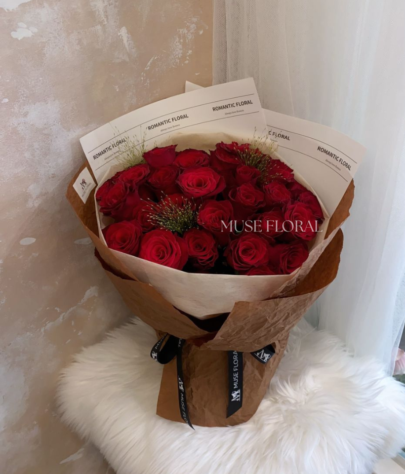 Elissane Rose Bouquet - Hand Bouquet (Fresh Flowers)