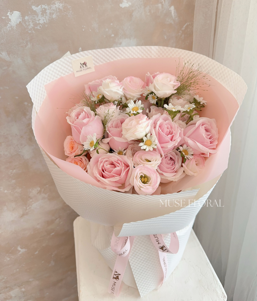 Vanilla Muse Rose Bouquet - Rose