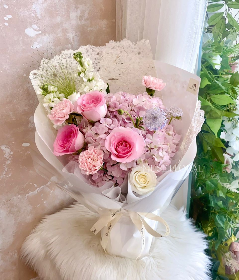 Pinkyland Hydrangea Bouquet - Hydrangea