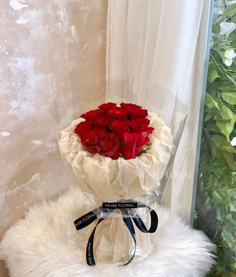 Veyora Rose - Rose