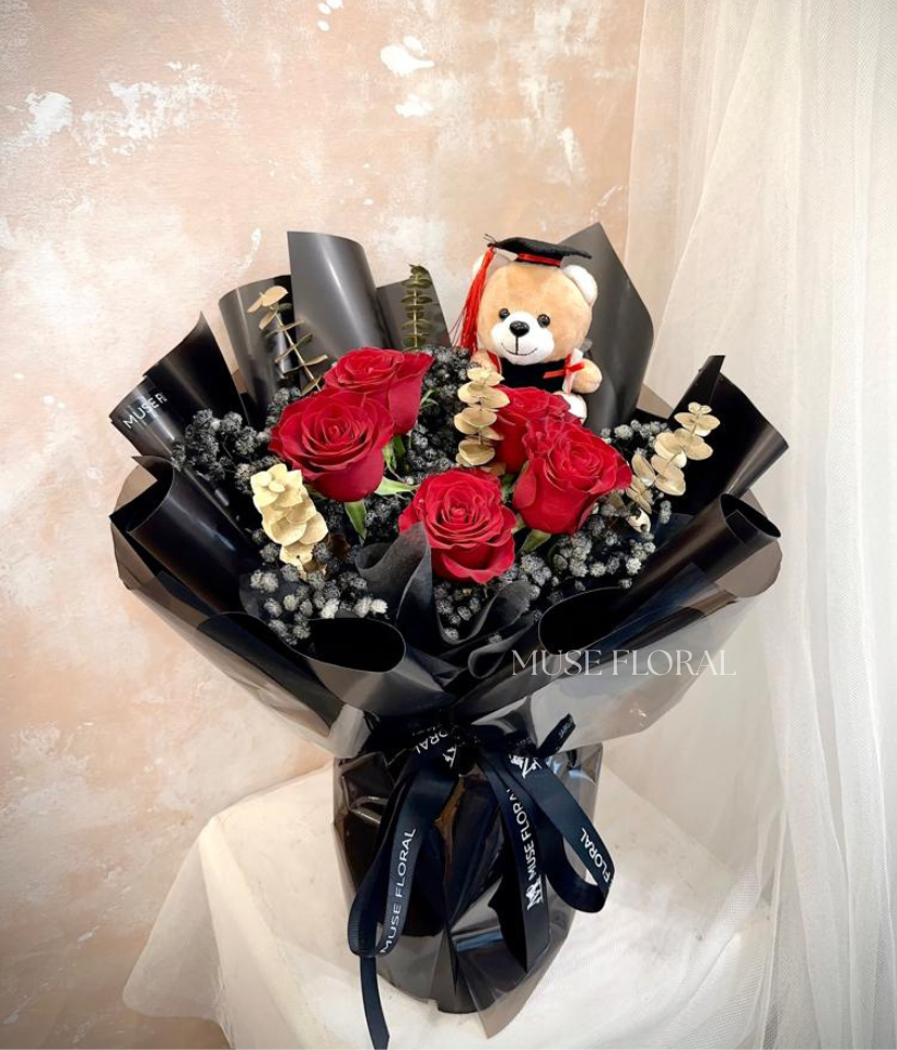 Linoir Graduation Fresh Flowers Bouquet - Graduation Bouquet