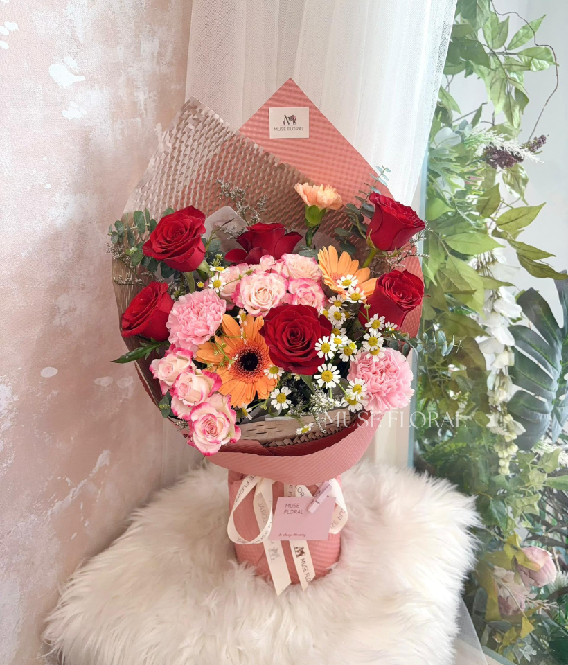 Whisper June Mix Flower Bouquet - Rose