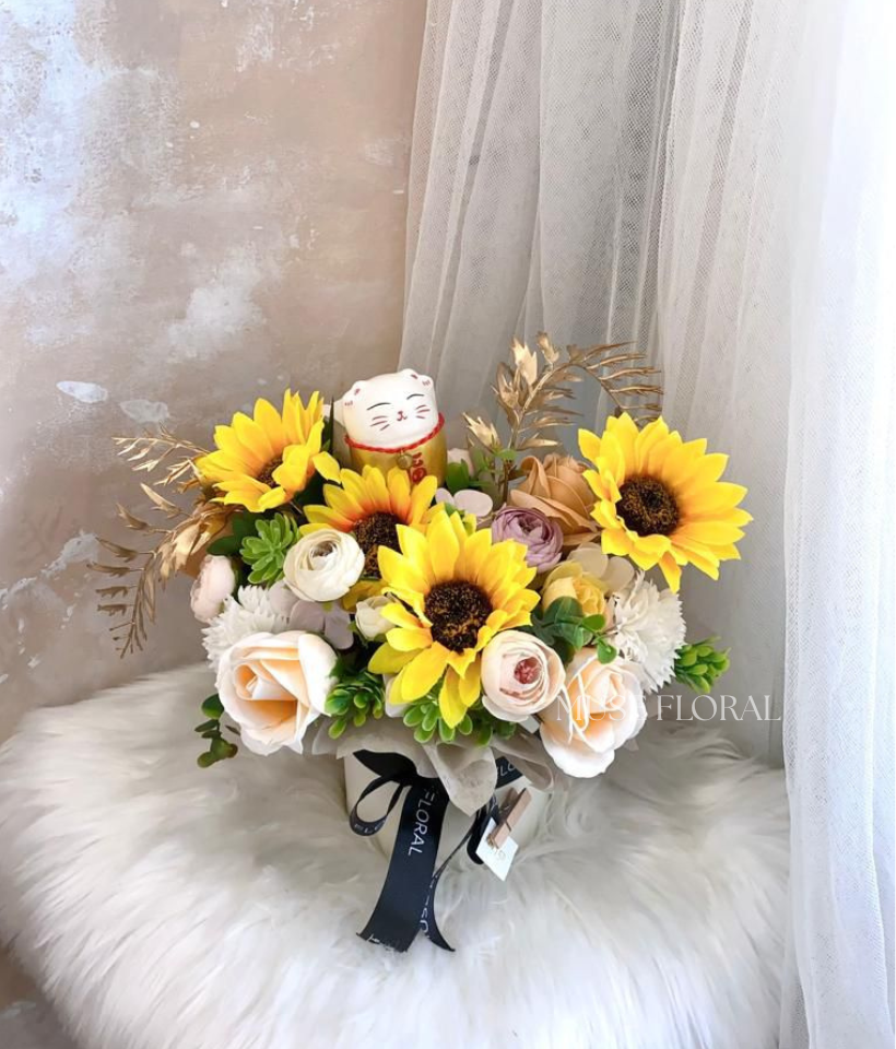 Auralith Soap Flowers Box - Artificial Soap Flowers