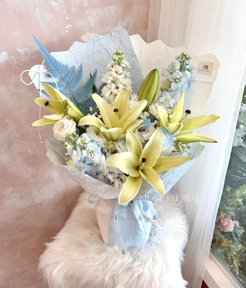 Crimson Whirl Lily Bouquet - Lily