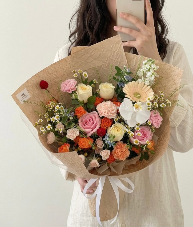Meteor Garden Rose Bouquet - Rose