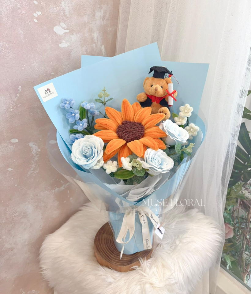 The Comfy Pick Graduation Soap Flowers Bouquet - Graduation Bouquet