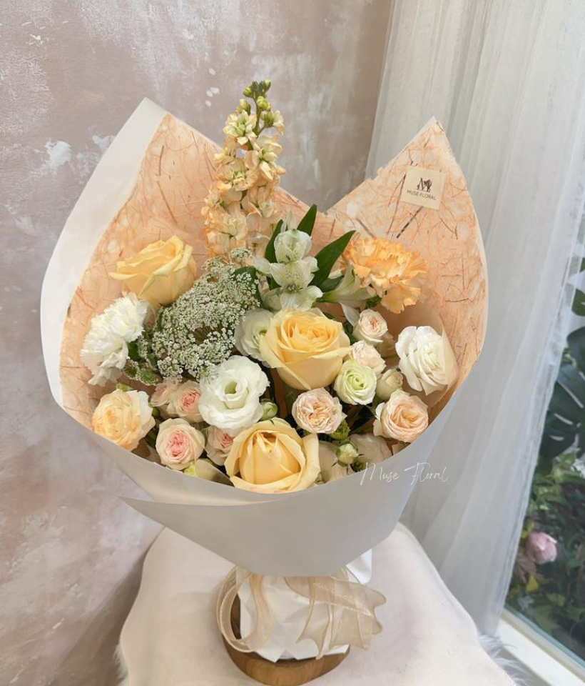 Gilded Flora Mix Flower  Bouquet - Rose