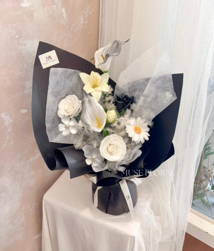 Cozy Romance Soap Flower Bouquet - Hand Bouquet (Soap Flowers)