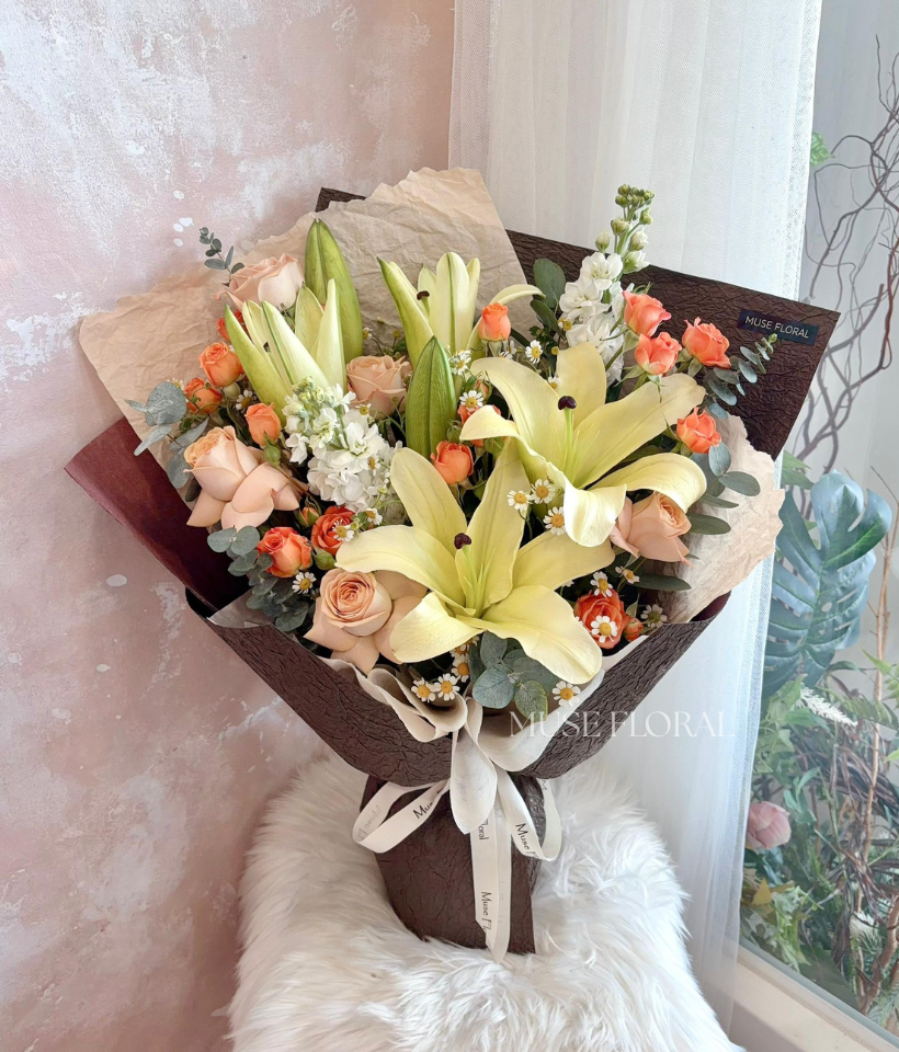 Yours Truly Lily Bouquet - Hand Bouquet (Fresh Flowers)