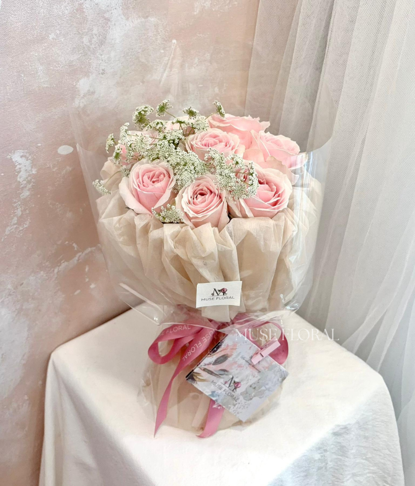 Rose Rosaria Kiss Bouquet - Rose