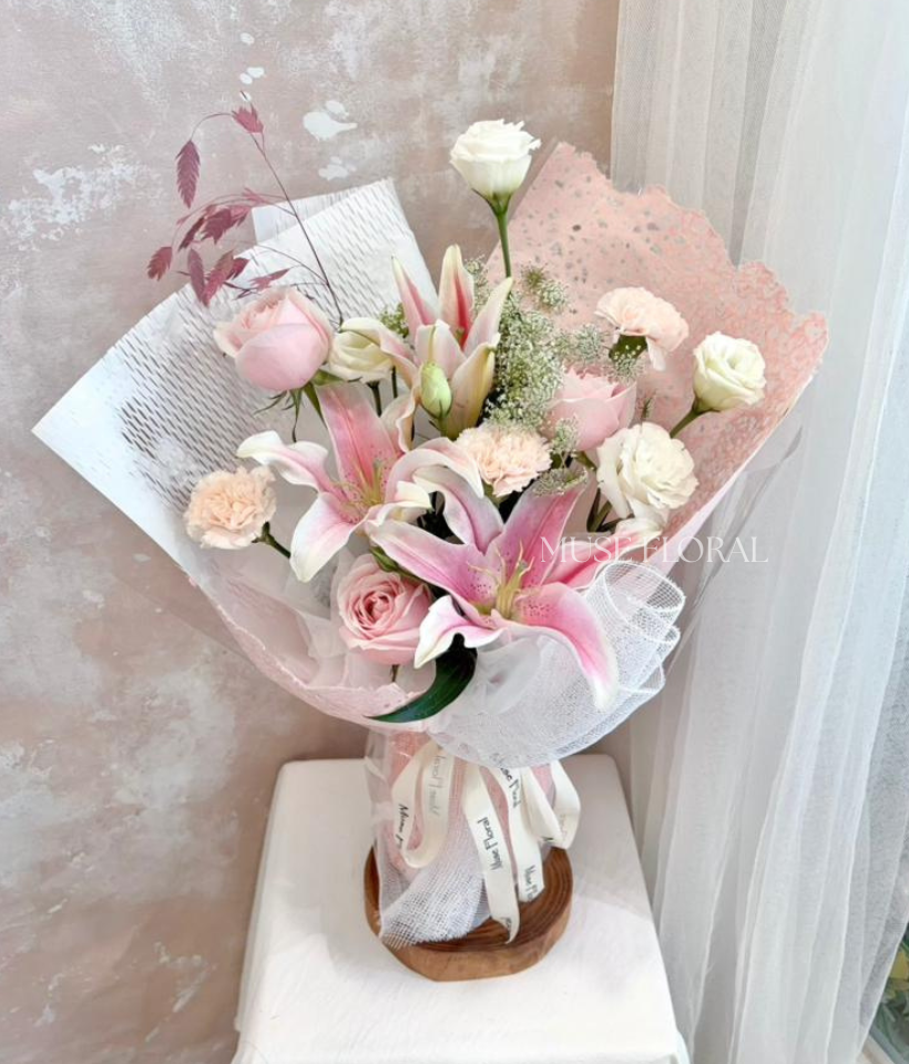 Crimson Berry Lily - Mother's Day