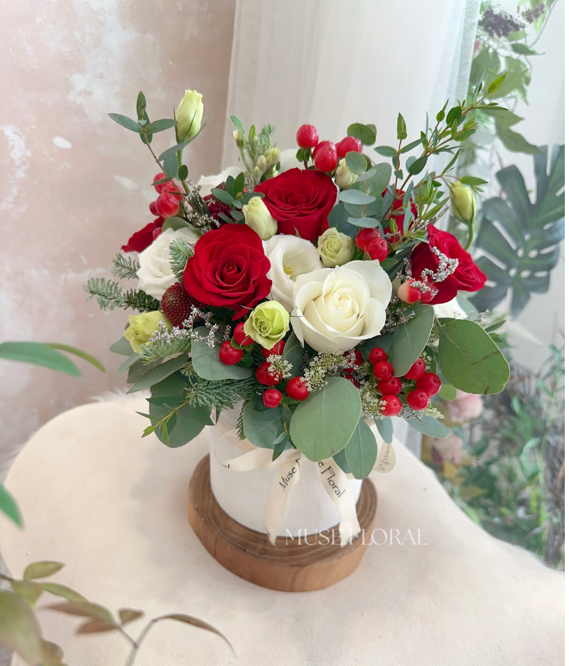 Joyful Christmas 2025- Fresh Flower - Christmas 2025