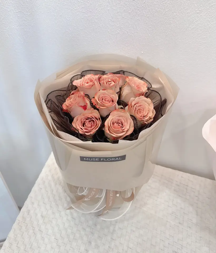 Heart's Desire Cappuccino Rose Bouquet - Rose